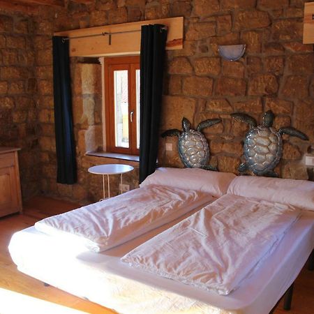Hostal La casa de la Petra Quintanar de la Sierra Exterior foto