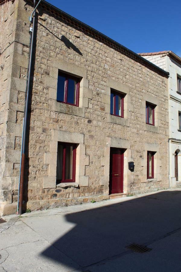 Hostal La casa de la Petra Quintanar de la Sierra Exterior foto